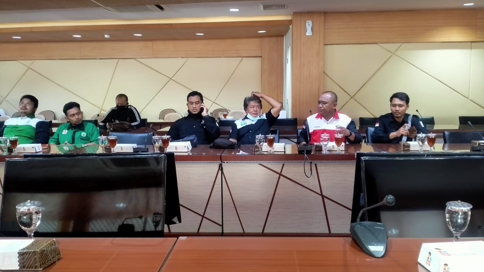  Peringati Hari Kerja Layak, Buruh KSBSI Audiensi ke DPRD Provinsi Jawa Tengah, Ini Tuntutannya