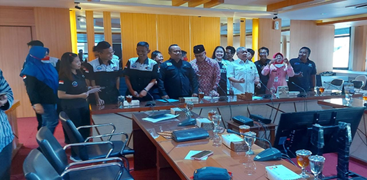  FSB GARTEKS KSBSI Jawa Tengah Desak DPRD Provinsi Jawa Tengah Cabut Klaster Ketenagakerjaan dari UU Cipta Kerja     
